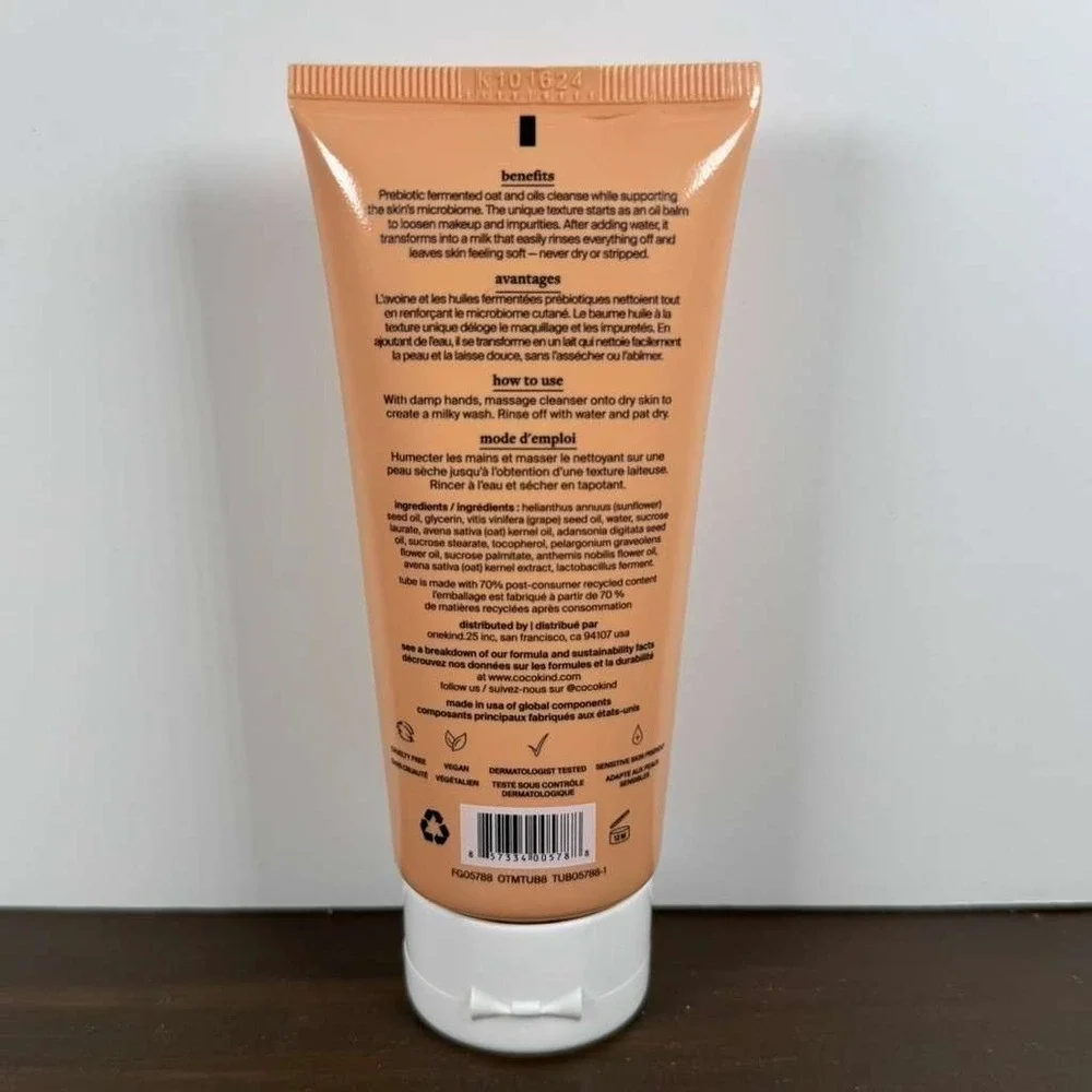 Cocokind Oil to Milk Cleanser 2.9oz Hydrating Face Wash Vegan New - Picture 2 of 5